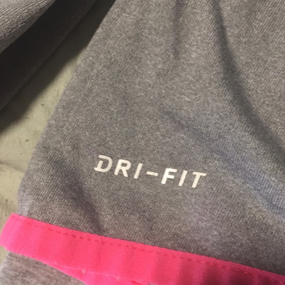 NIKE OUTFIT ❤️ EUC - Picture 6 of 9